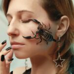 Immagine di una classifica con i segni zodiacali e le loro caratteristiche di falsità.